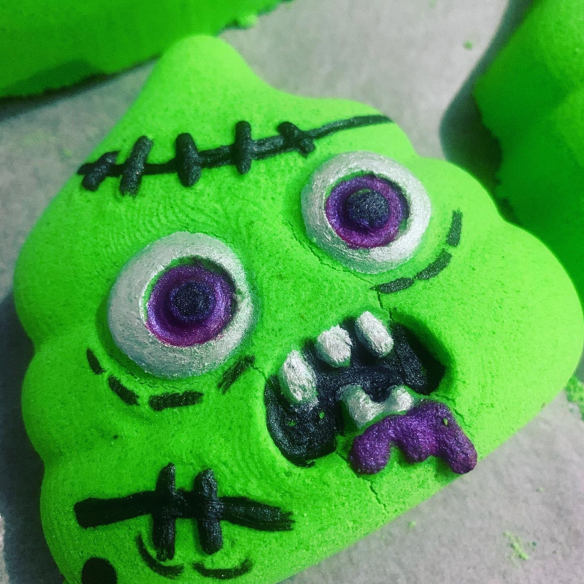 Zombie Turd Bath Bomb