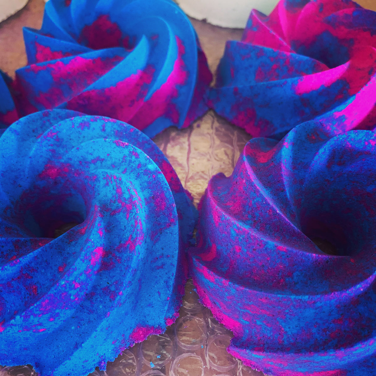Fairy Aura Twisty Bath Bomb