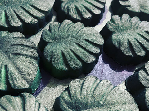 Monstera Leaf Bath Bomb